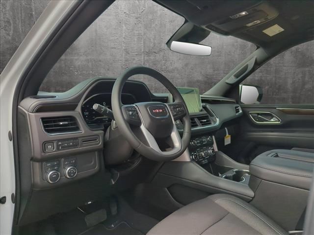 2024 GMC Yukon XL SLE