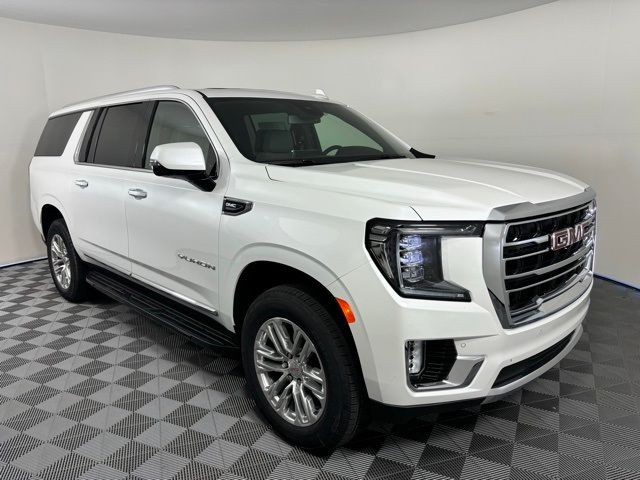 2024 GMC Yukon XL SLT