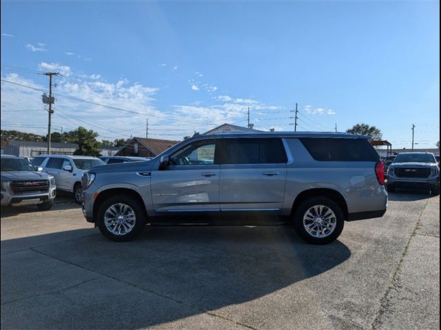 2024 GMC Yukon XL SLT