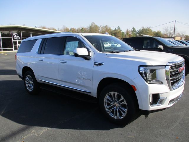 2024 GMC Yukon XL SLT