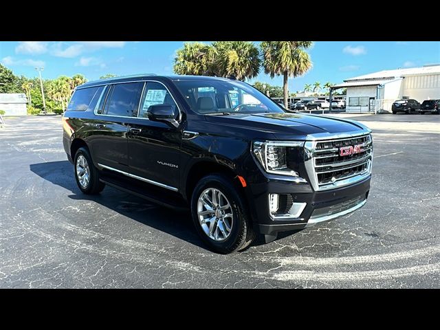 2024 GMC Yukon XL SLT