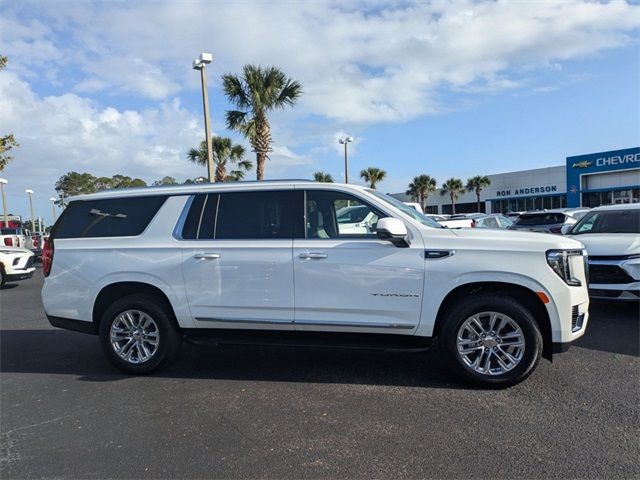 2024 GMC Yukon XL SLT