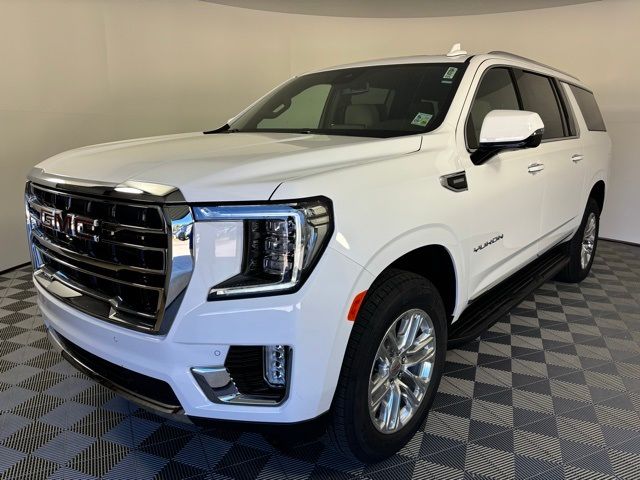 2024 GMC Yukon XL SLT