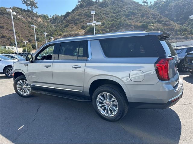 2024 GMC Yukon XL SLT