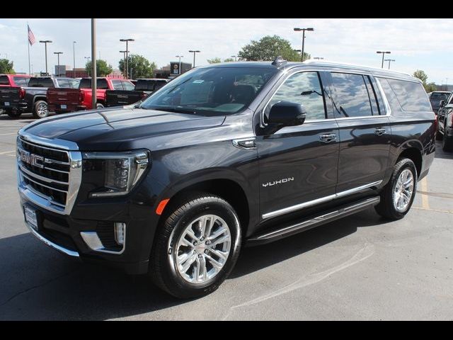 2024 GMC Yukon XL SLT