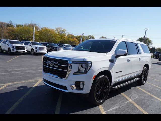 2024 GMC Yukon XL SLT