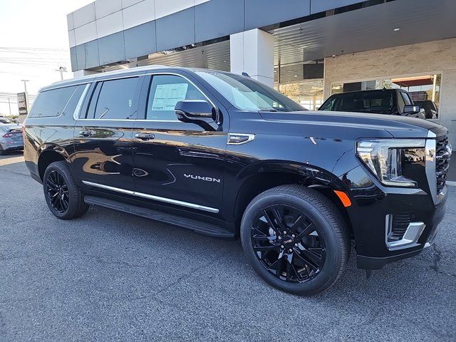 2024 GMC Yukon XL SLT