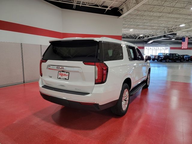 2024 GMC Yukon XL SLT