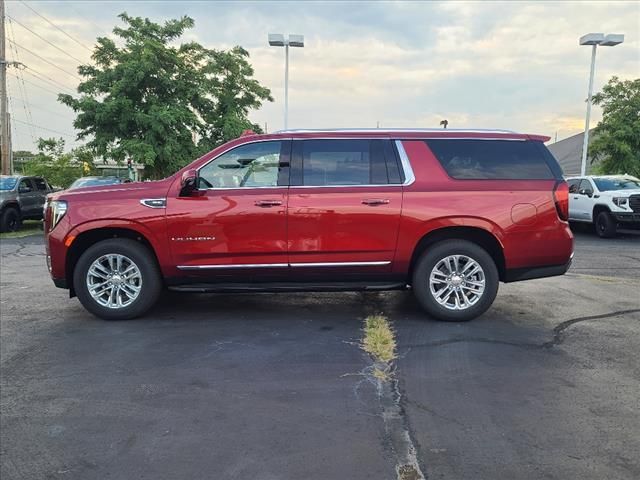 2024 GMC Yukon XL SLT