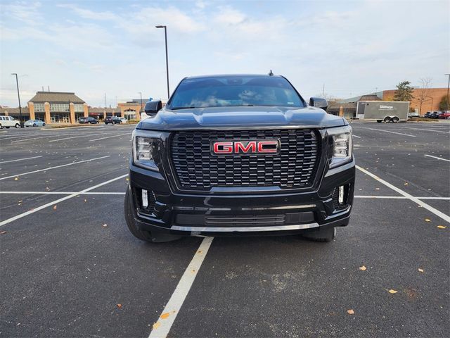 2024 GMC Yukon XL SLT