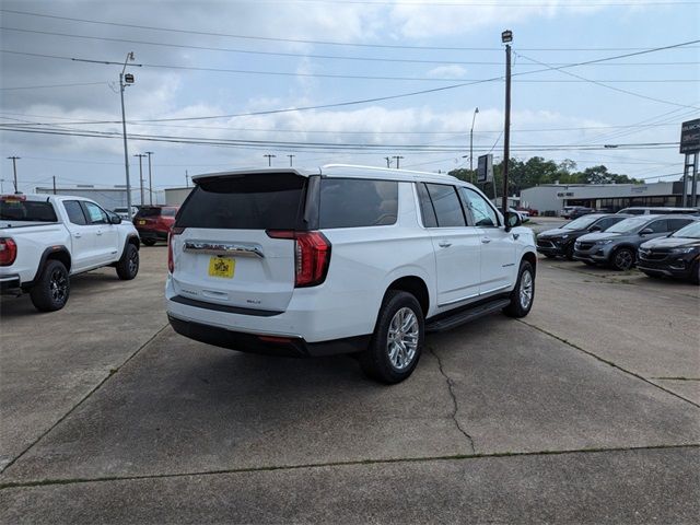 2024 GMC Yukon XL SLT