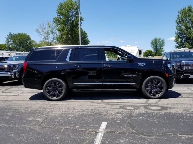 2024 GMC Yukon XL SLT