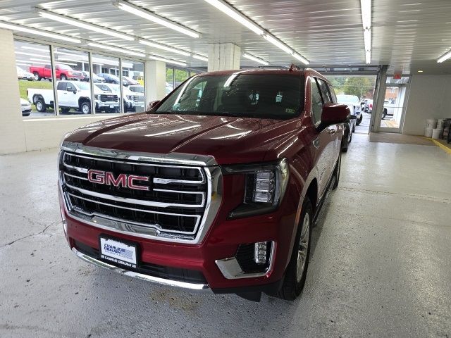 2024 GMC Yukon XL SLT