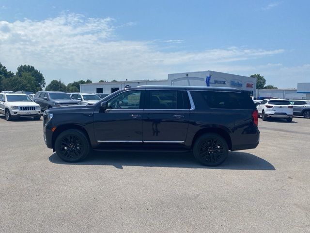 2024 GMC Yukon XL SLT