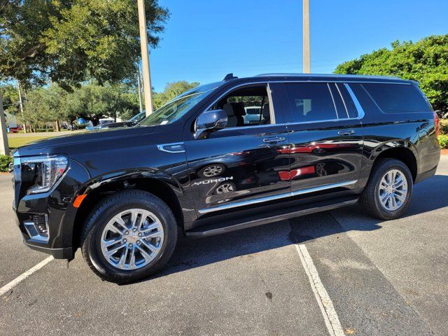 2024 GMC Yukon XL SLT