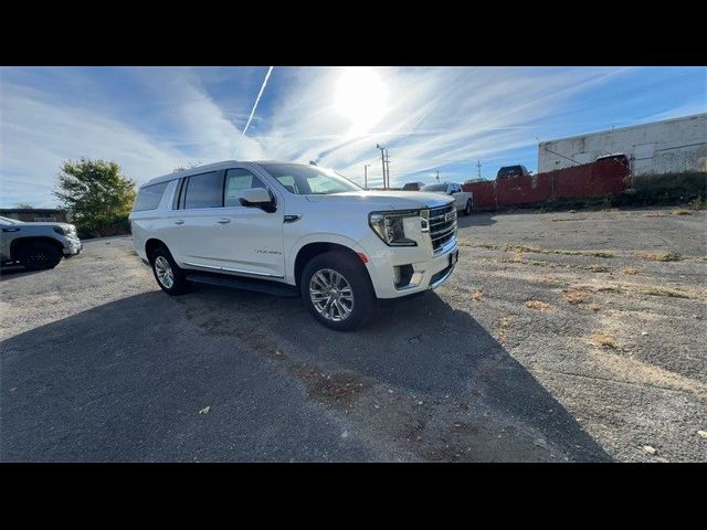 2024 GMC Yukon XL SLT