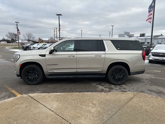 2024 GMC Yukon XL SLT