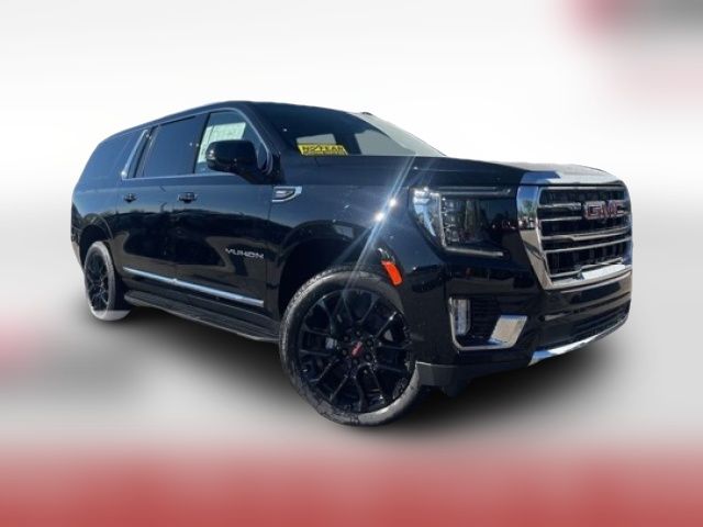 2024 GMC Yukon XL SLT