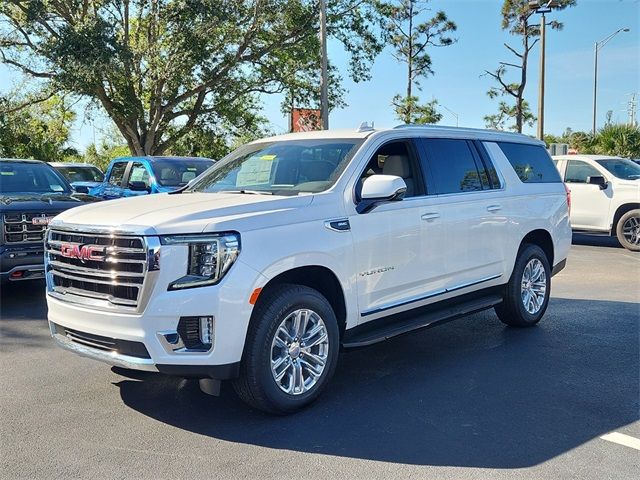 2024 GMC Yukon XL SLT