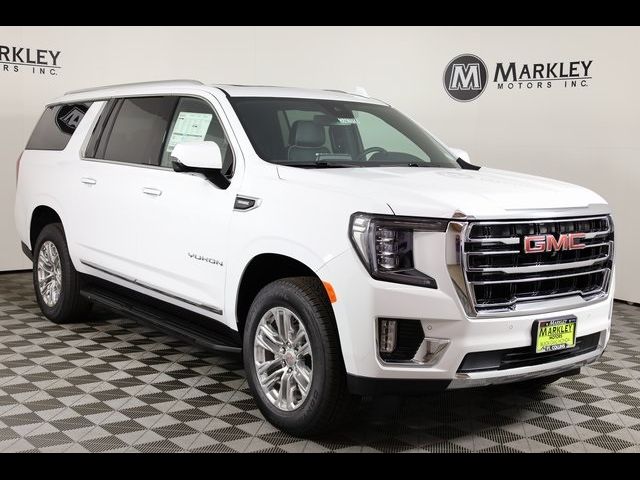 2024 GMC Yukon XL SLT