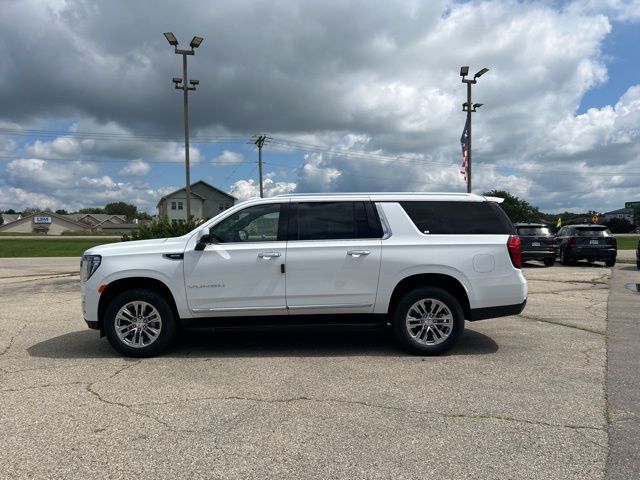 2024 GMC Yukon XL SLT