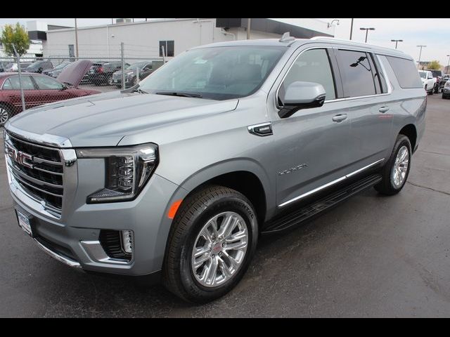 2024 GMC Yukon XL SLT