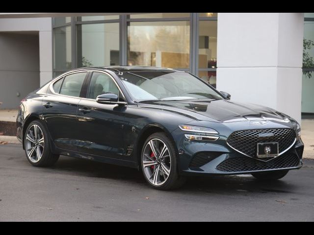 2024 Genesis G70 2.5T