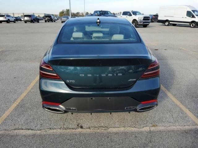 2024 Genesis G70 2.5T