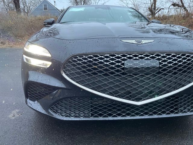 2024 Genesis G70 2.5T