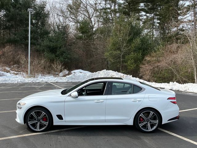 2024 Genesis G70 2.5T