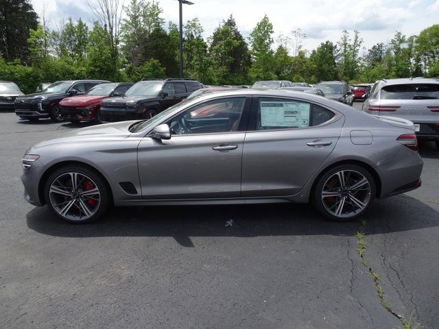 2024 Genesis G70 2.5T