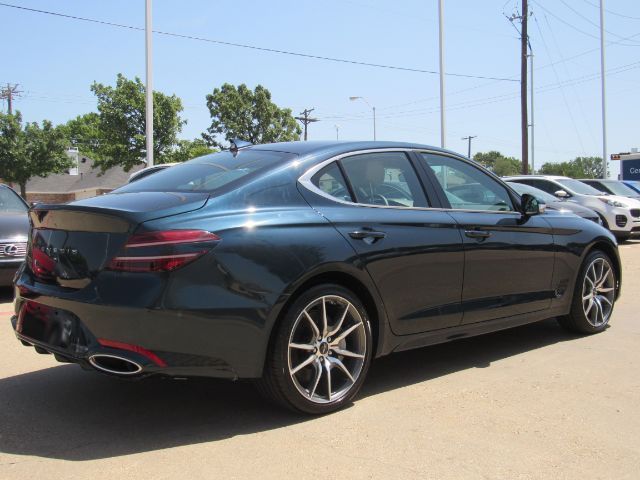 2024 Genesis G70 2.5T