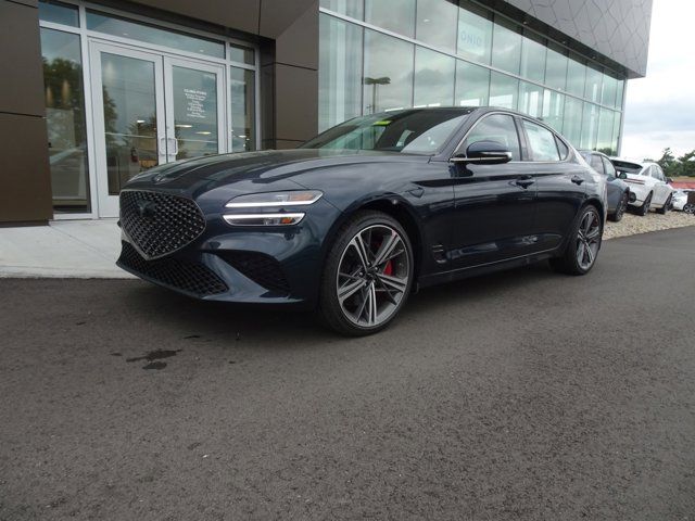 2024 Genesis G70 2.5T