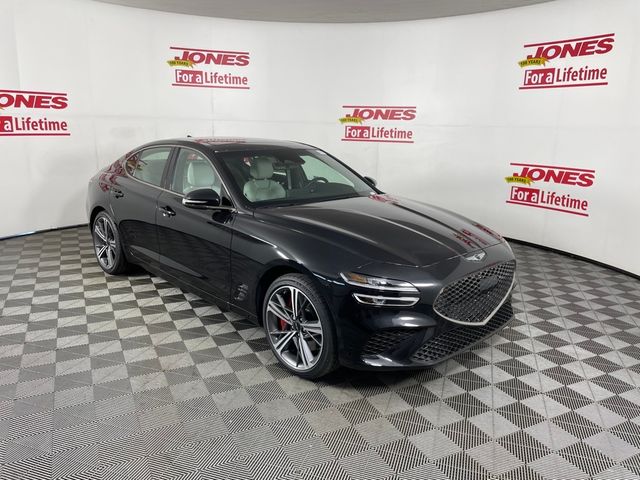 2024 Genesis G70 2.5T