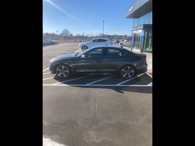 2024 Genesis G70 2.5T