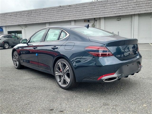 2024 Genesis G70 2.5T