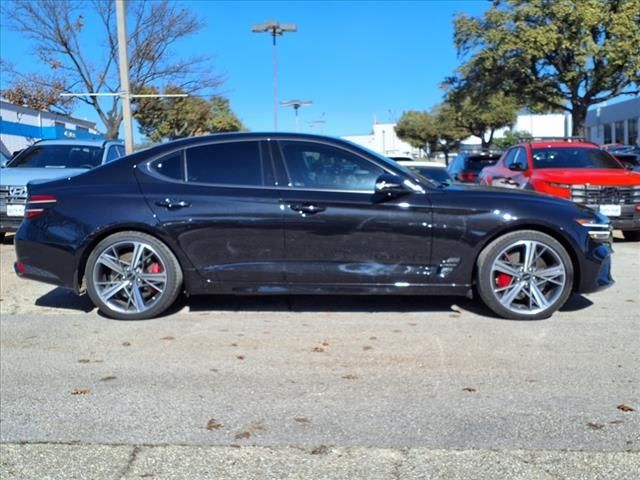 2024 Genesis G70 2.5T