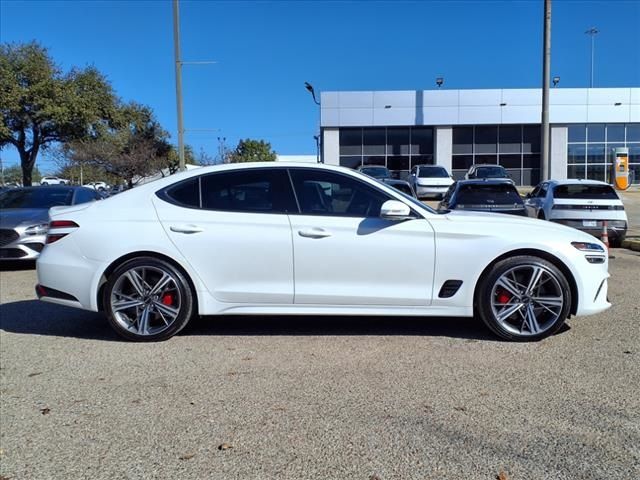 2024 Genesis G70 2.5T