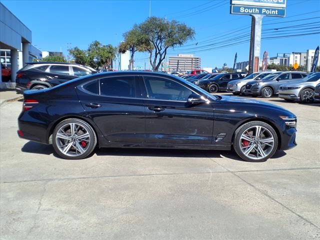 2024 Genesis G70 2.5T