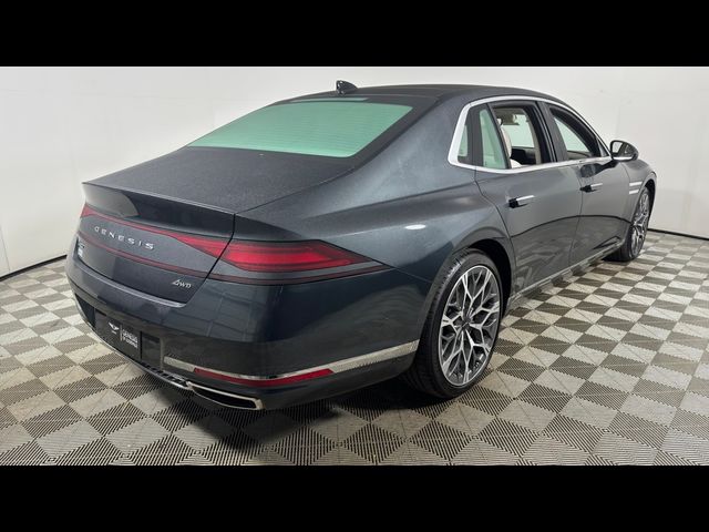 2024 Genesis G90 e-SC