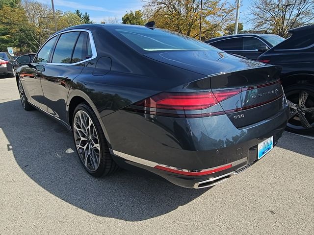 2024 Genesis G90 e-SC