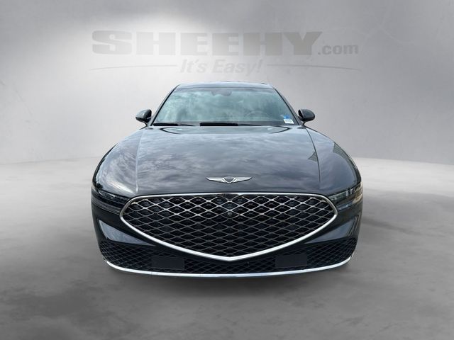 2024 Genesis G90 e-SC