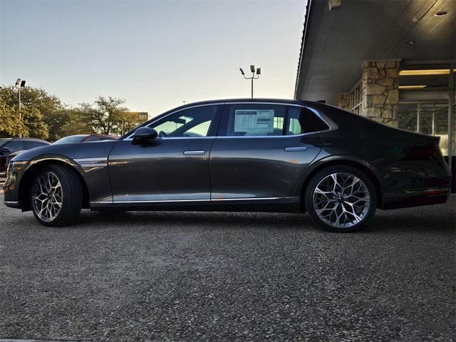 2024 Genesis G90 e-SC