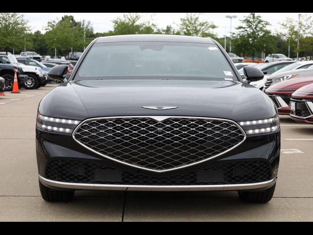 2024 Genesis G90 e-SC