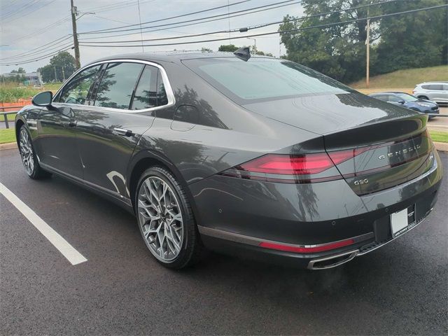 2024 Genesis G90 e-SC