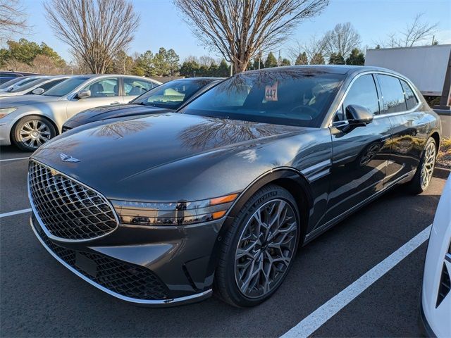 2024 Genesis G90 e-SC