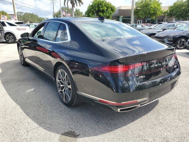 2024 Genesis G90 e-SC