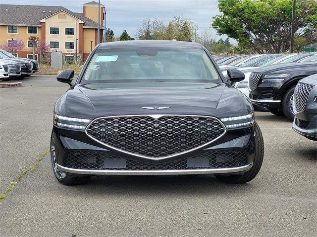 2024 Genesis G90 e-SC