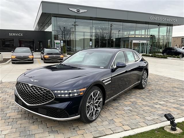 2024 Genesis G90 e-SC