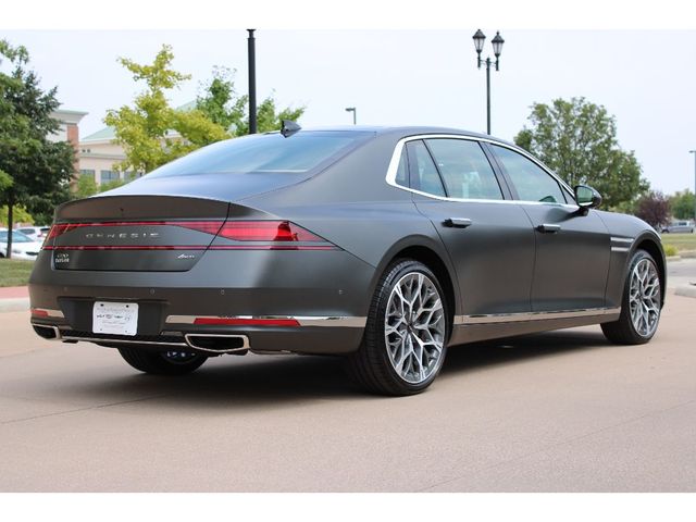 2024 Genesis G90 e-SC